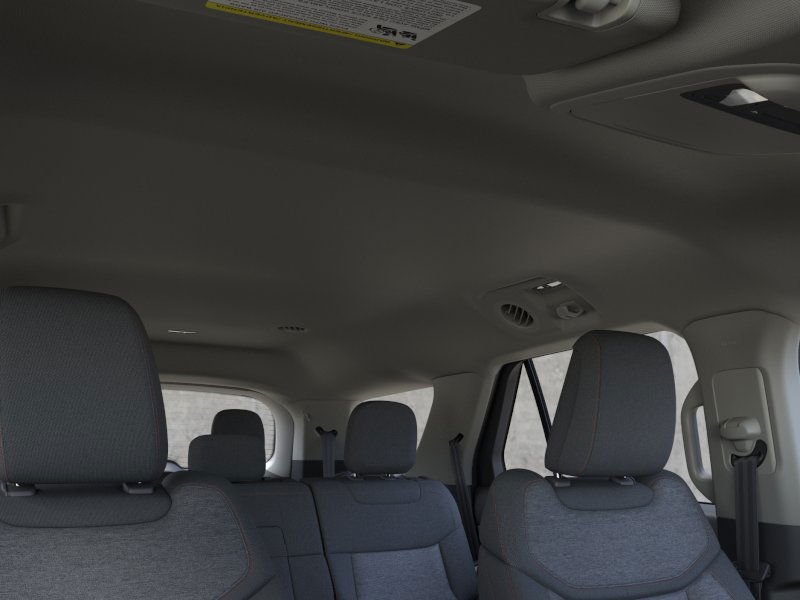2025 Ford Explorer photo 16