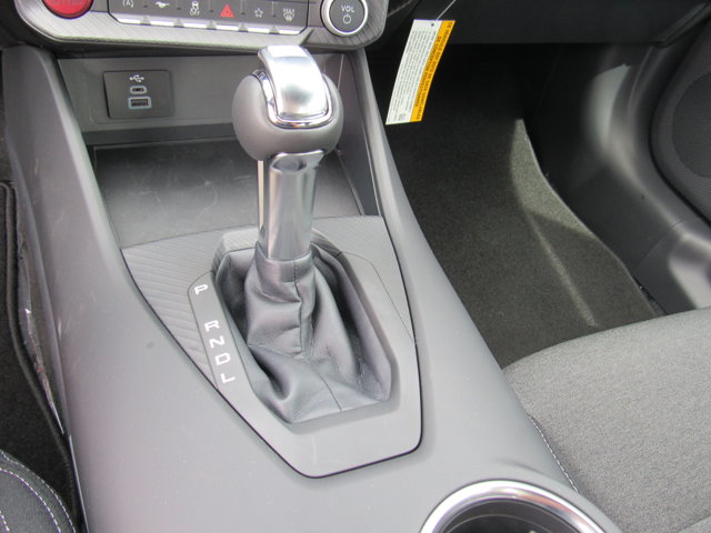 2025 Ford Mustang photo 14