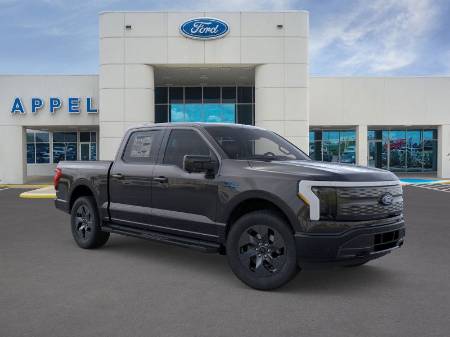 2025 Ford F-150 Lightning LARIAT