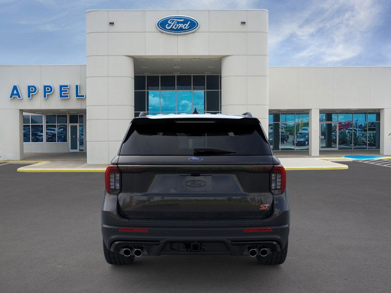 2025 Ford Explorer ST photo 3
