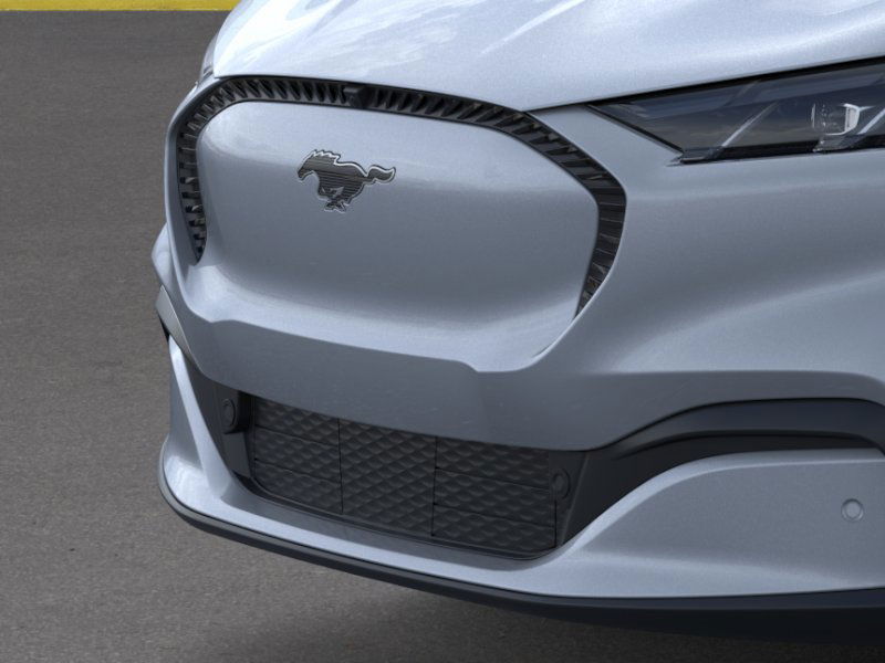 2025 Ford Mustang Mach-E Select photo 11