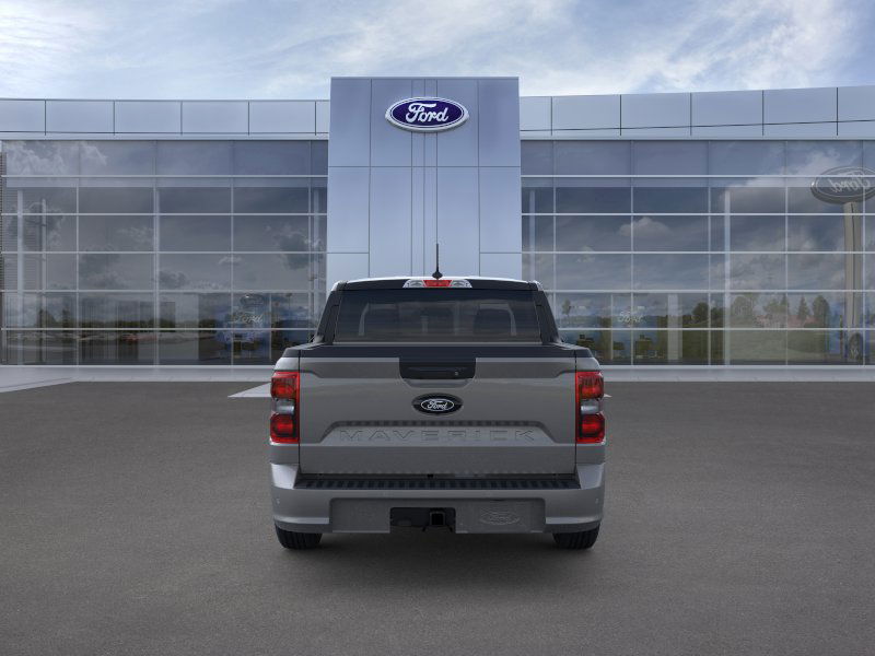 2025 Ford Maverick photo 3