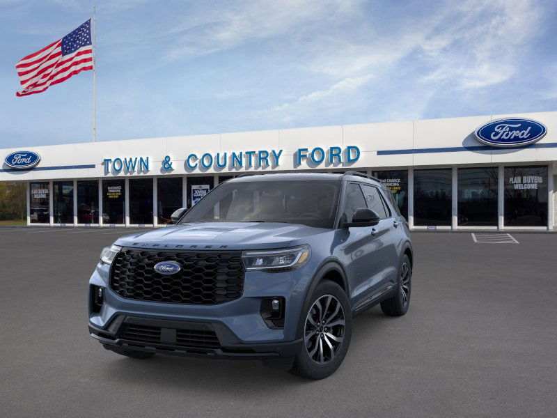 2025 Ford Explorer ST-Line photo 2