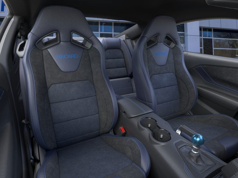2025 Ford Mustang Dark Horse photo 9