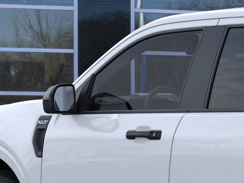 2025 Ford Maverick XLT photo 17