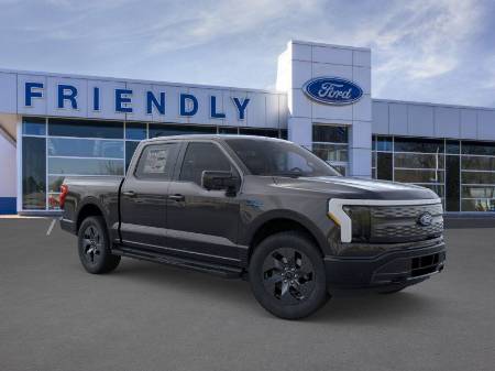 2025 Ford F-150 Lightning LARIAT