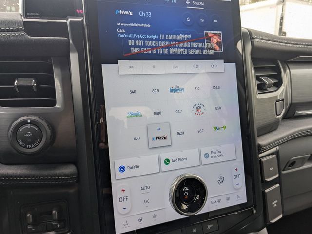 2025 Ford F-150 Lightning photo 16