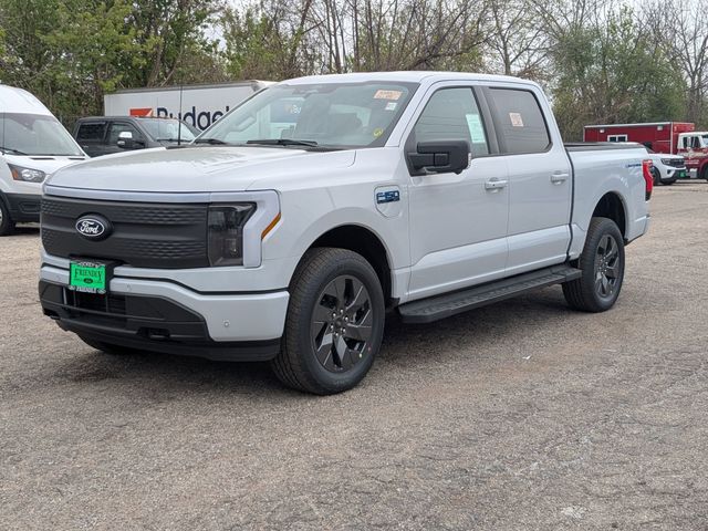 2025 Ford F-150 Lightning photo 6