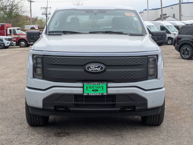 2025 Ford F-150 Lightning photo 7