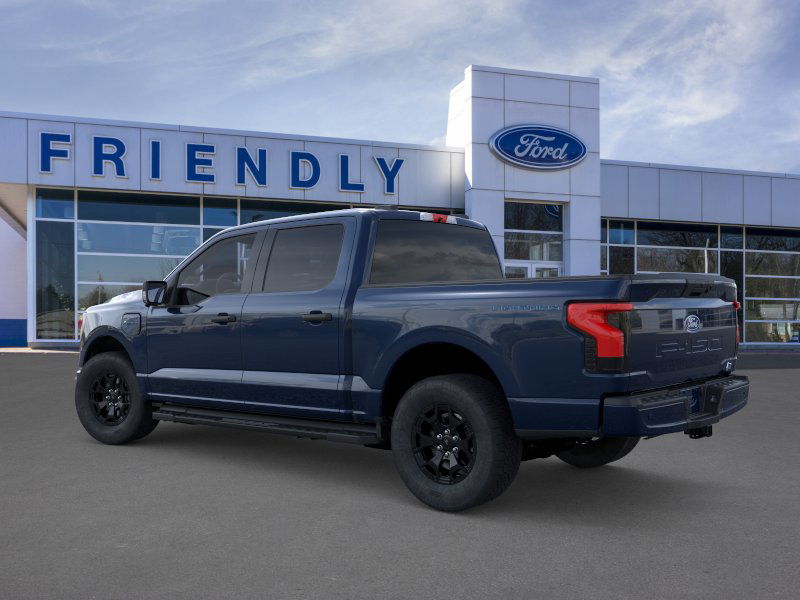 2025 Ford F-150 Lightning XLT photo 5