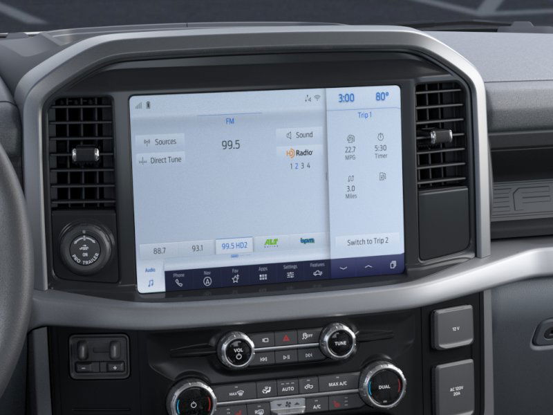 2025 Ford F-150 Lightning XLT photo 13