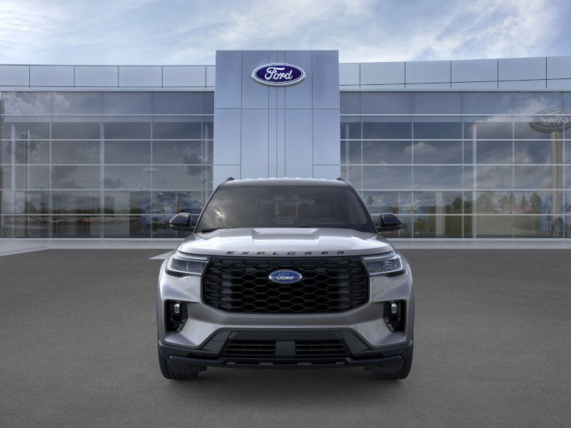 2025 Ford Explorer ST-Line photo 6