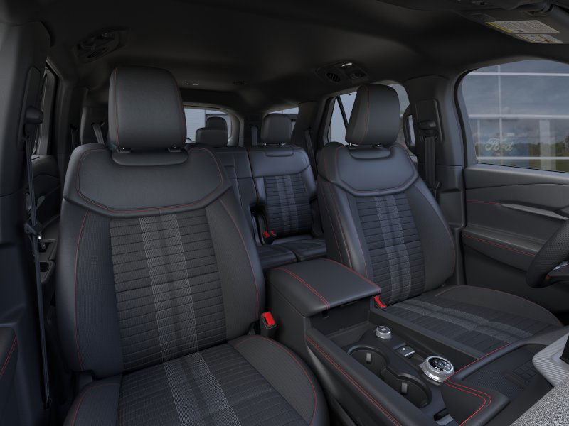 2025 Ford Explorer ST-Line photo 10