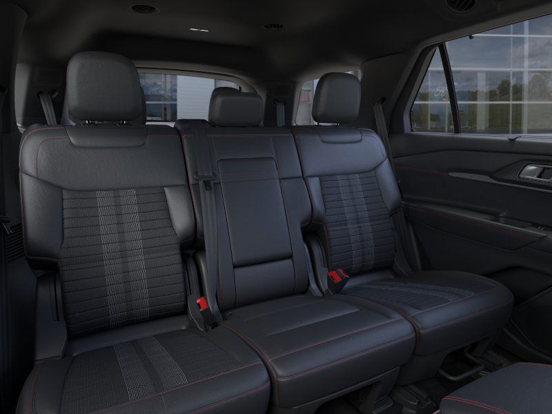 2025 Ford Explorer ST-Line photo 11