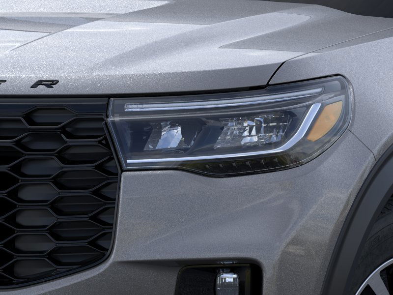 2025 Ford Explorer ST-Line photo 17