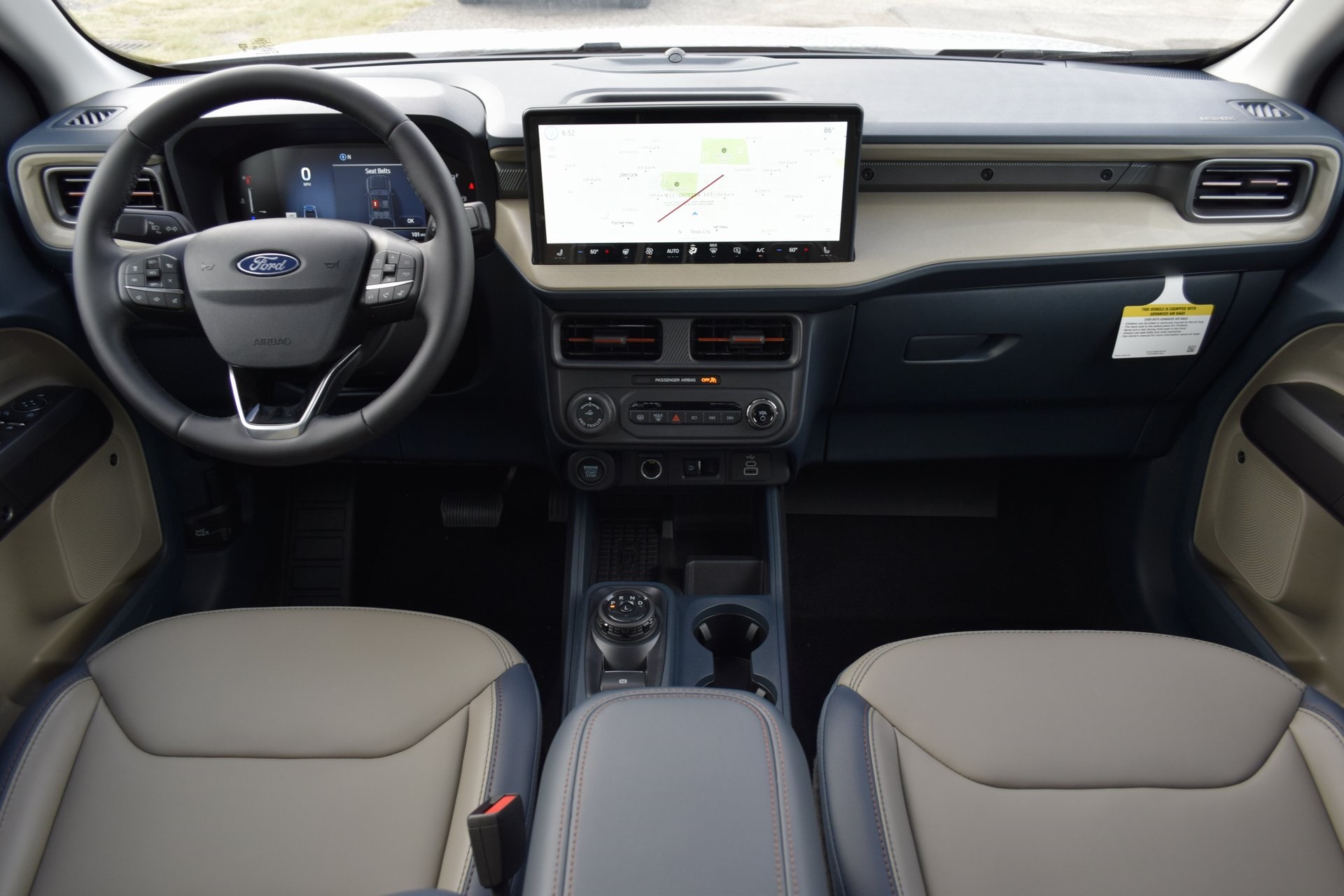 2025 Ford Maverick Lariat photo 4