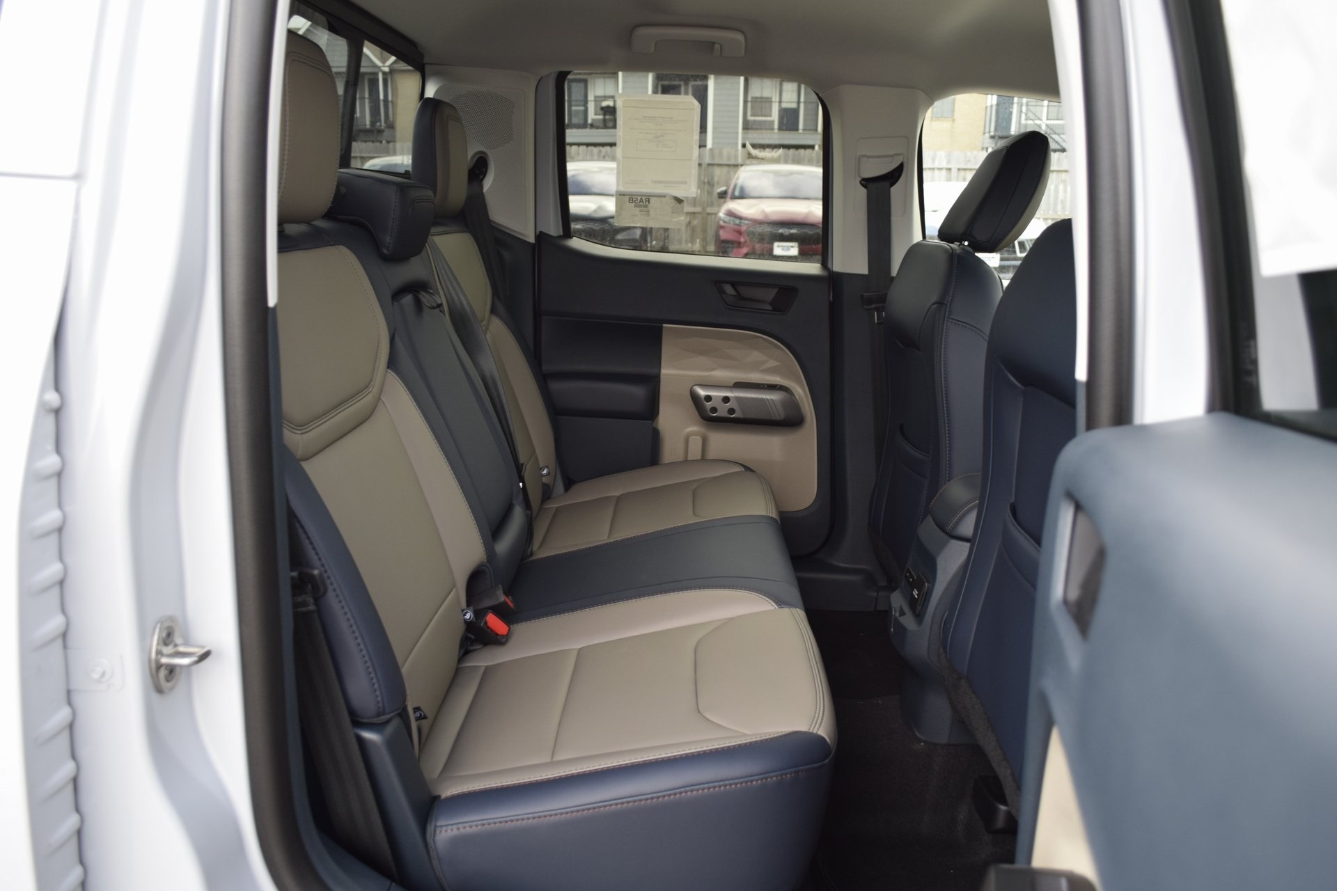 2025 Ford Maverick Lariat photo 19
