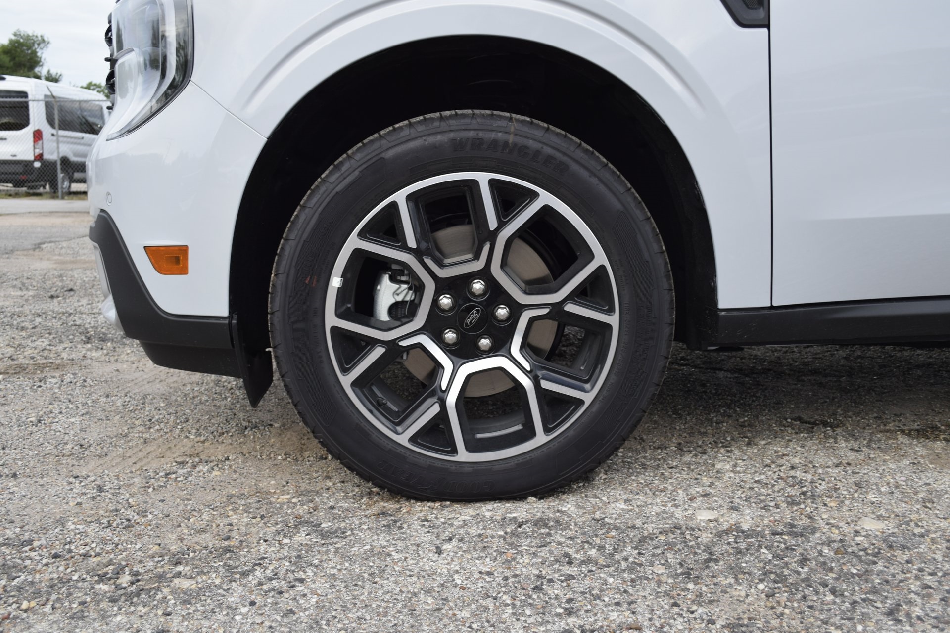 2025 Ford Maverick Lariat photo 21