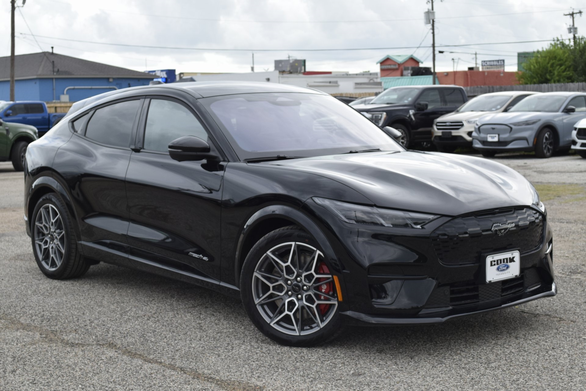 2025 Ford Mustang Mach-E GT photo 36