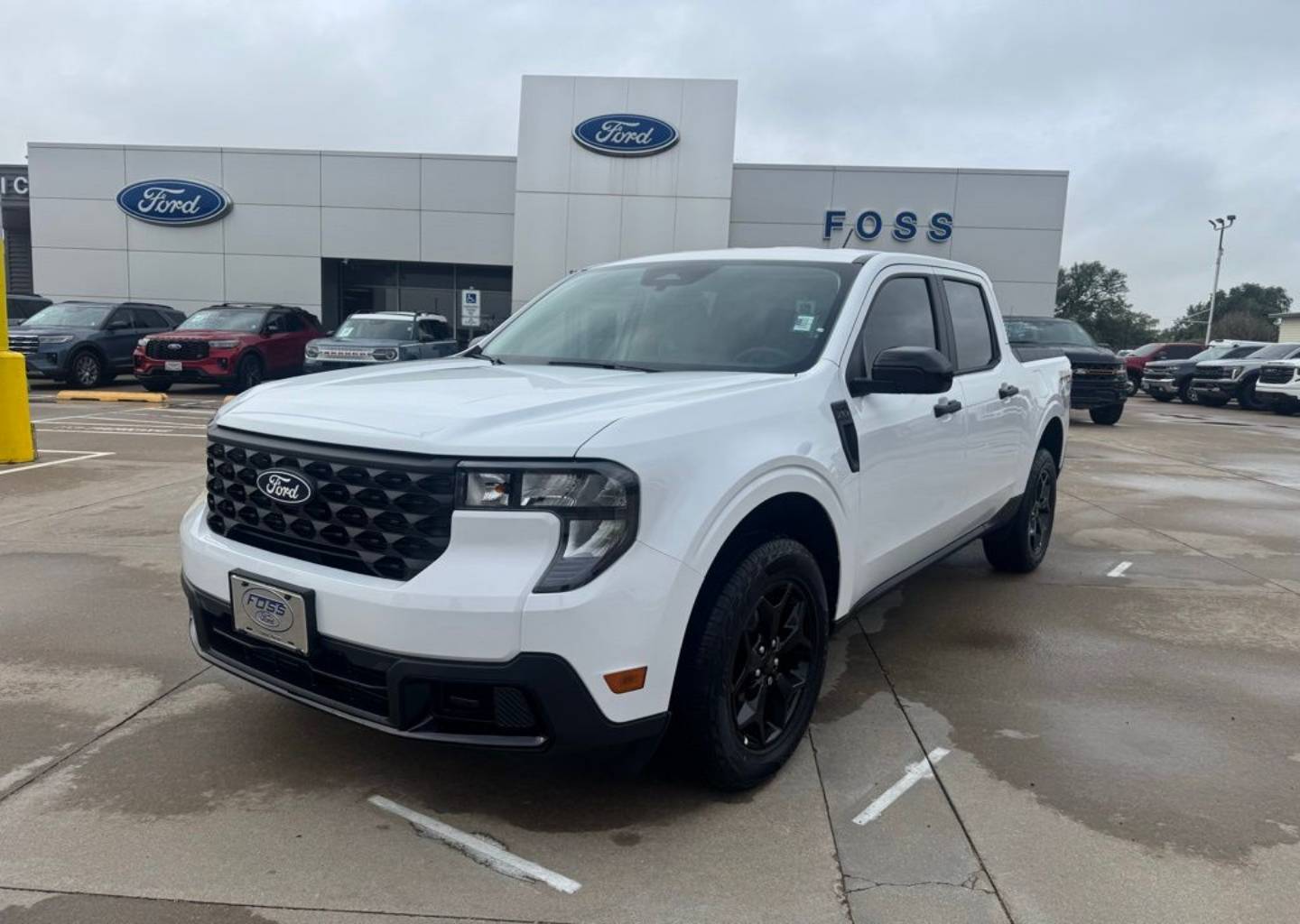 2025 Ford Maverick XLT's photo