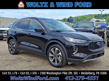 2023 Ford Escape Platinum