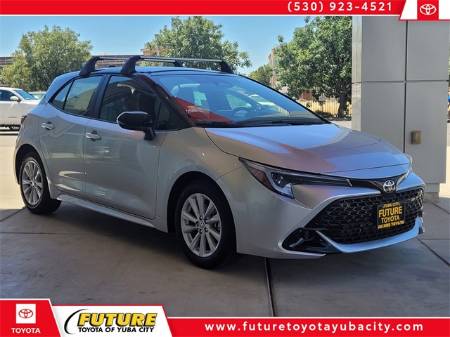 2025 Toyota Corolla Hatchback SE
