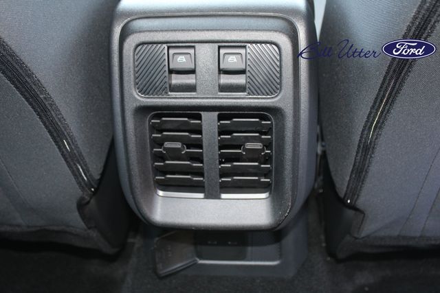 2025 Ford Bronco Base photo 8