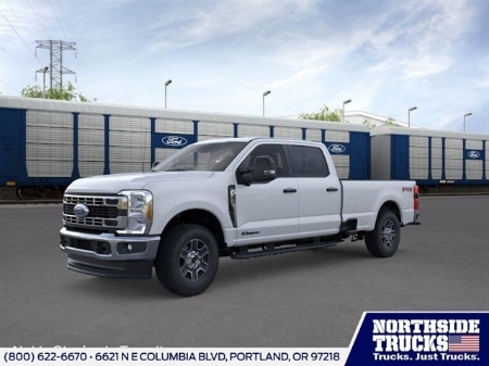 2025 Ford Super Duty F-350 SRW XLT