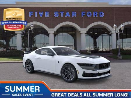 2025 Ford Mustang Dark Horse