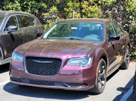 2021 Chrysler 300 Touring
