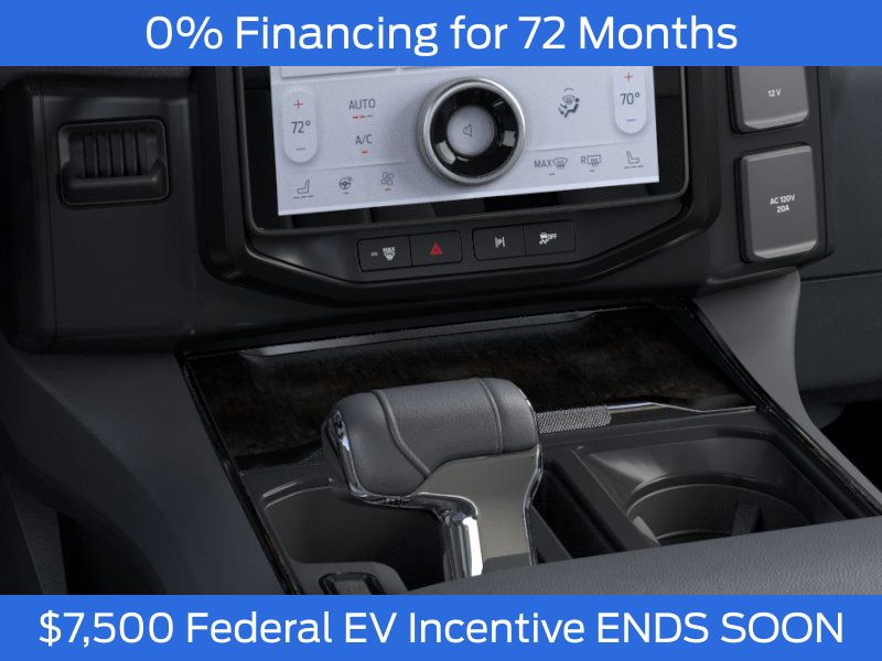 2025 Ford F-150 Lightning photo 11