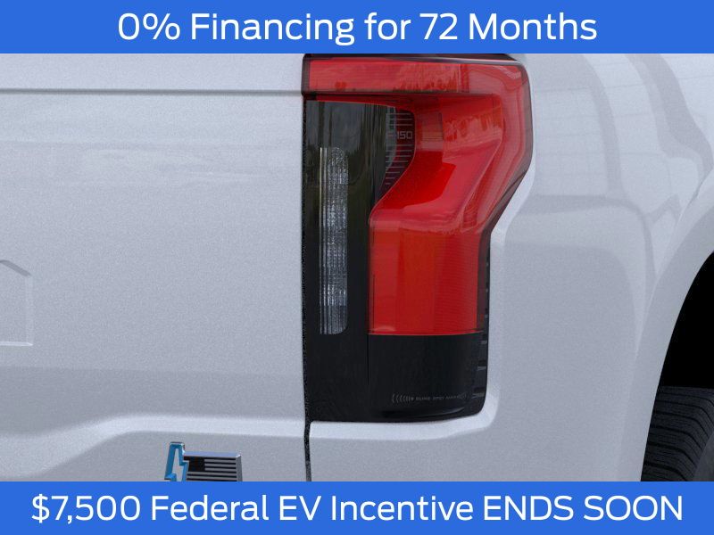 2025 Ford F-150 Lightning photo 16