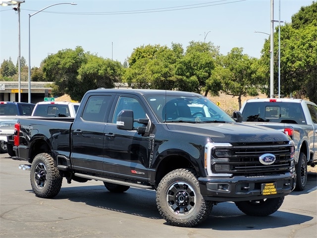 2025 Ford F-250SD Platinum