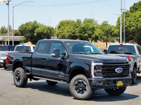 2025 Ford F-250SD Platinum