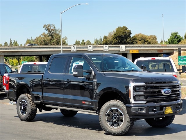 2025 Ford F-350SD Platinum