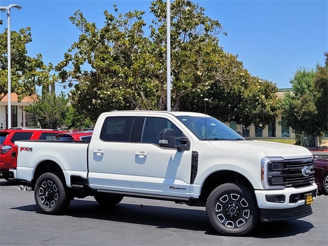 2025 Ford F-350SD Platinum