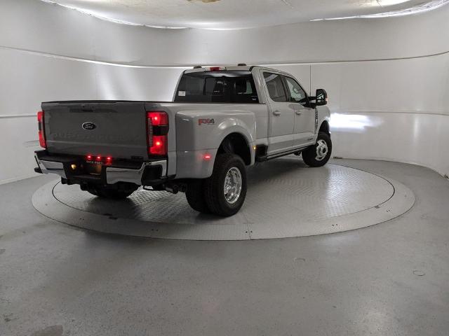 2025 Ford F-350 XL photo 2
