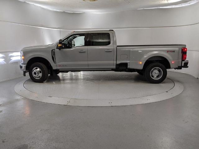 2025 Ford F-350 XL photo 4
