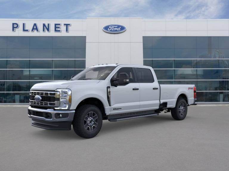 2025 Ford Super Duty F-350 SRW XLT 4WD Crew Cab 6.75' Box