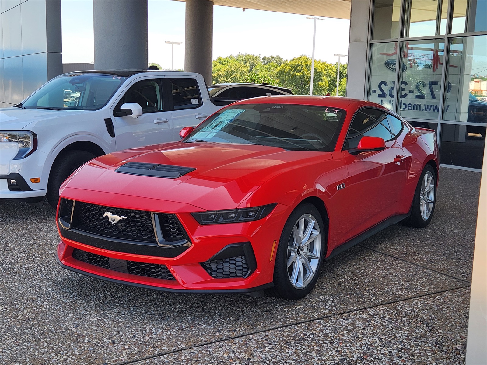 2025 Ford Mustang GT Premium photo 2