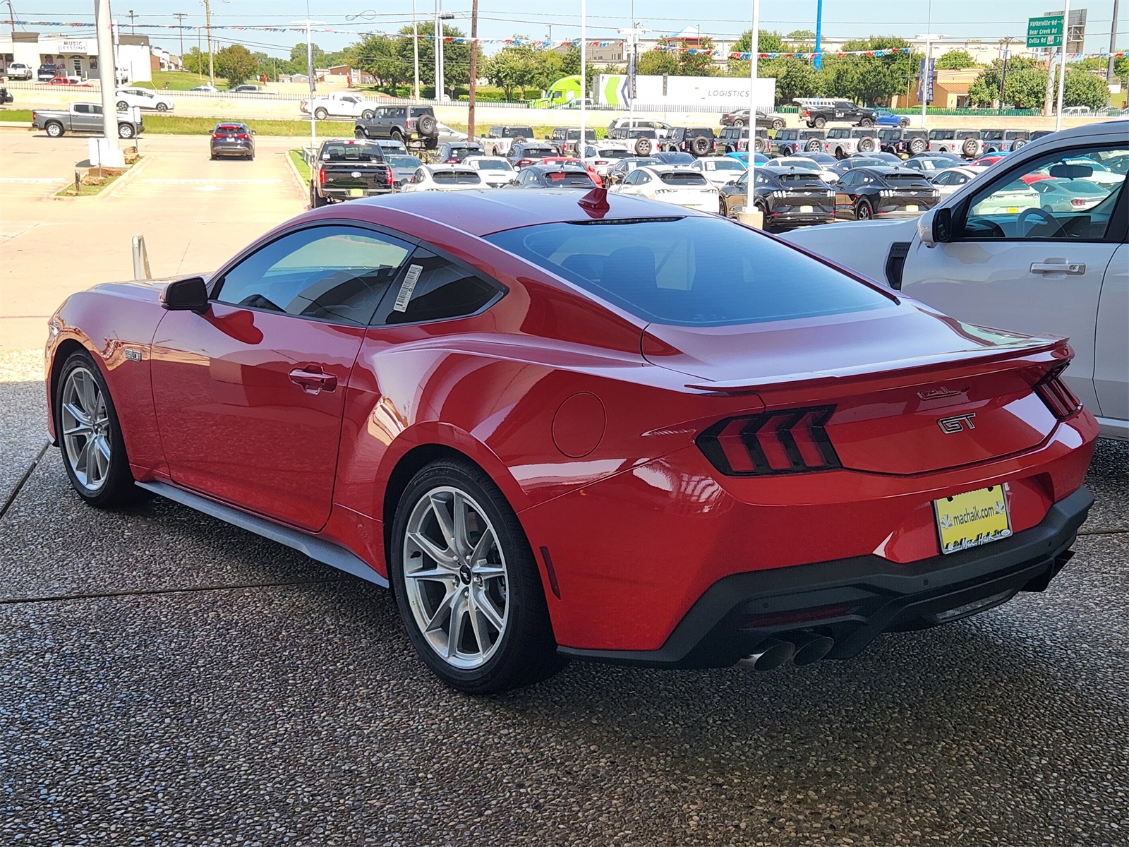 2025 Ford Mustang GT Premium photo 3