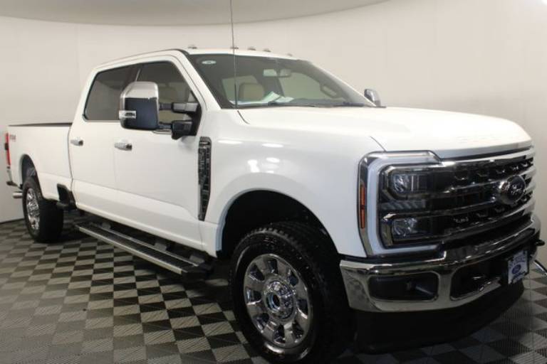 2025 Ford Super Duty F-350 SRW LARIAT