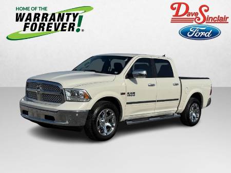 2017 RAM 1500 4WD Laramie Crew Cab