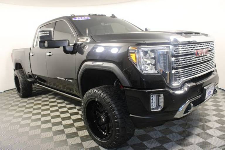 2023 GMC Sierra 2500HD Denali