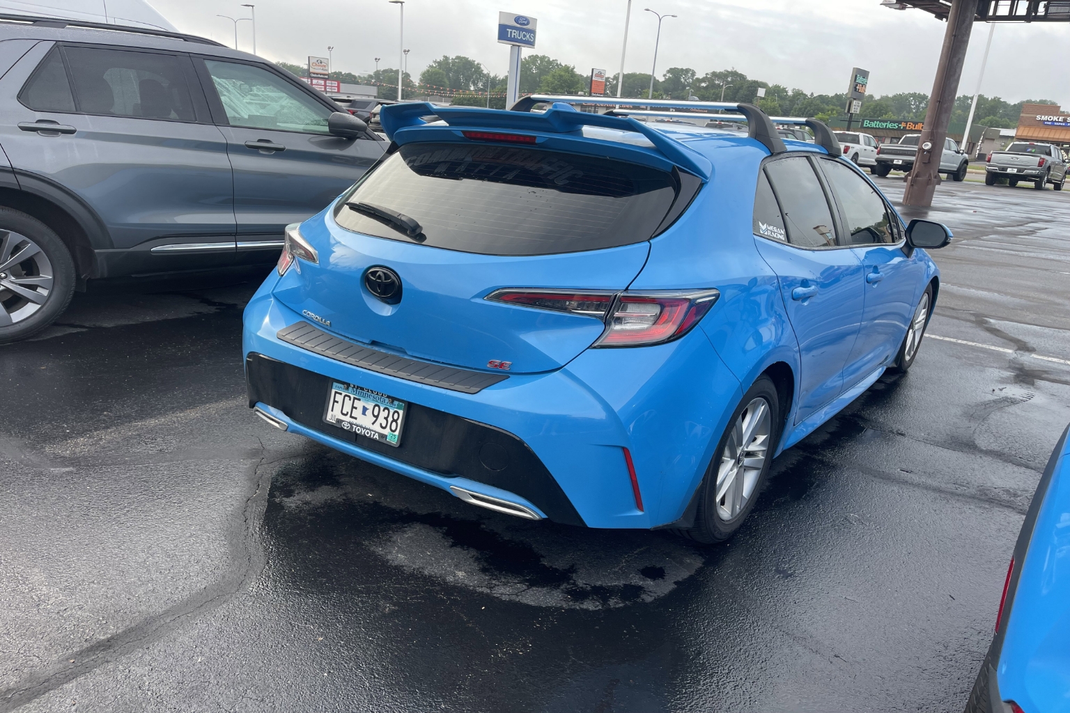 Used 2020 Toyota Corolla Hatchback SE with VIN JTND4RBE1L3094004 for sale in St. Cloud, Minnesota