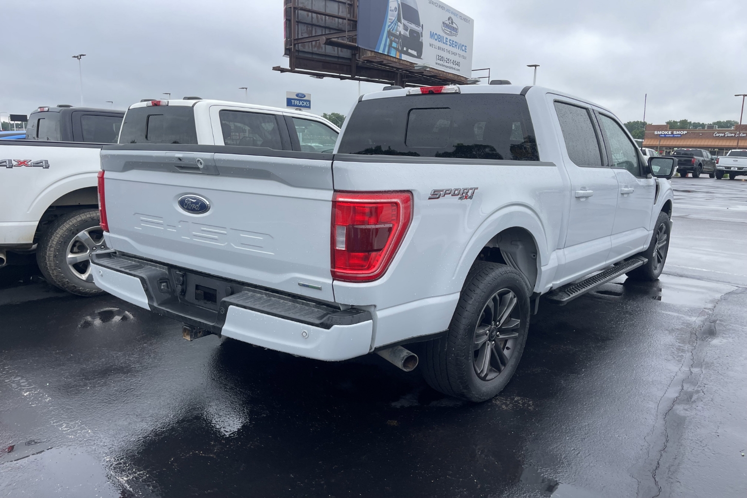 Used 2022 Ford F-150 XLT with VIN 1FTEW1EPXNKD94943 for sale in St. Cloud, Minnesota