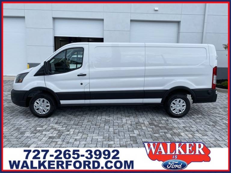 2025 Ford E-Transit Cargo Van Base