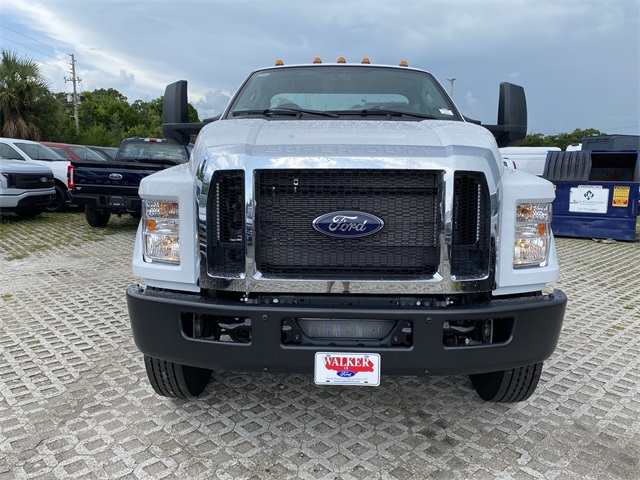 2026 Ford F-750 Base photo 2