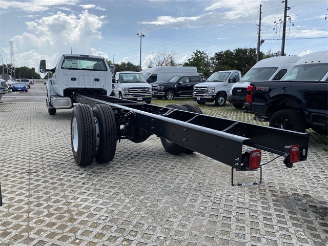 2026 Ford F-750 Base photo 5