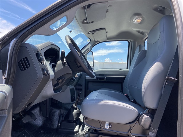2026 Ford F-750 Base photo 8